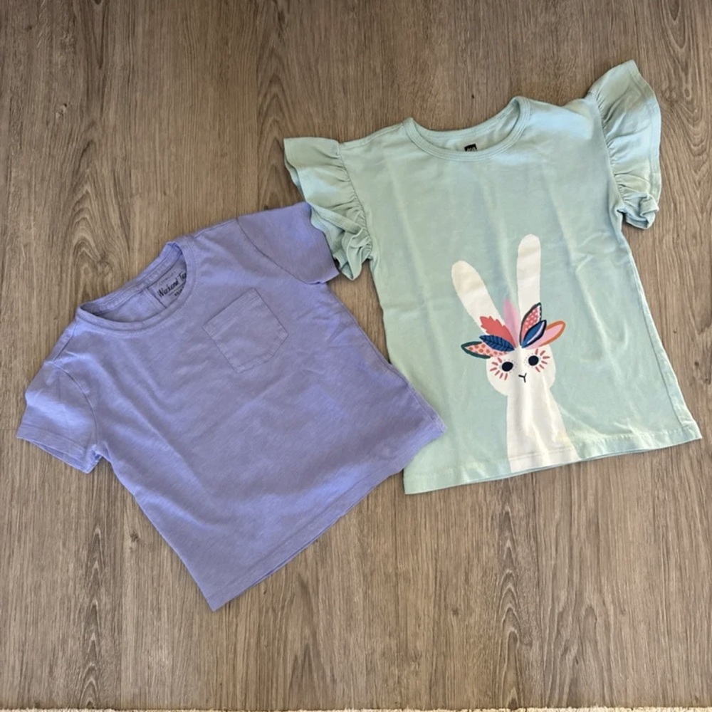 Tea Ruffle Shoulder Graphic Tee 4T & Crewcuts  Short Sleeve Pocket Tee XS